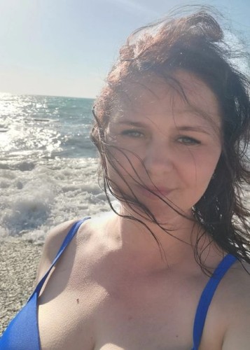 Оля, Г. Дзержинский