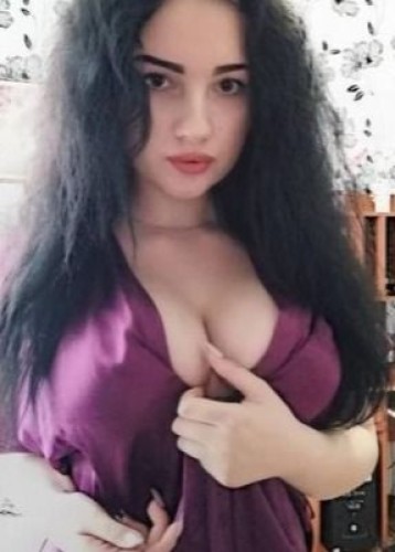 Юля, Г. Дзержинский