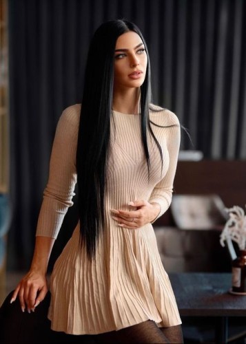 Ира, Г. Дзержинский