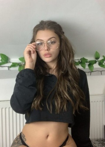 Вика, Г. Дзержинский